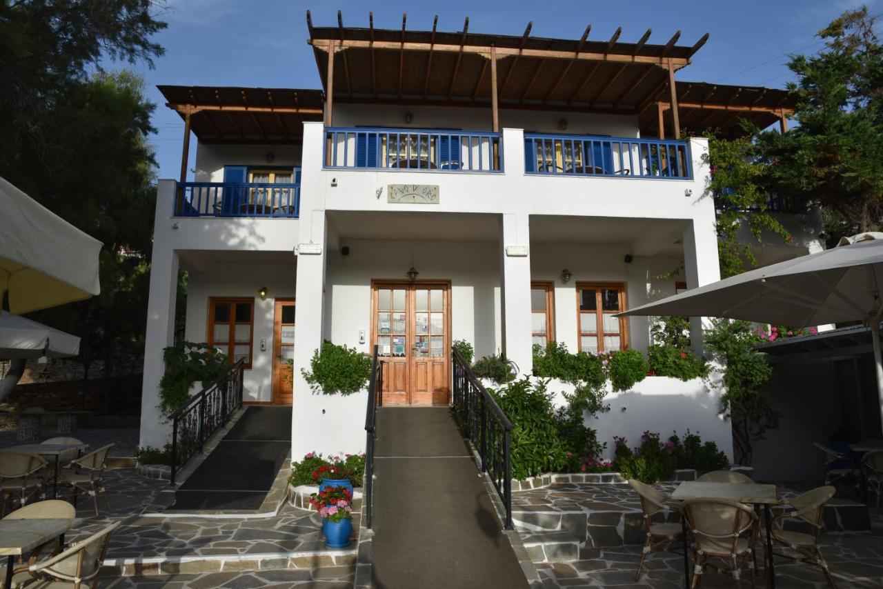Cavo D'Oro Hotel Batsíon Exterior foto